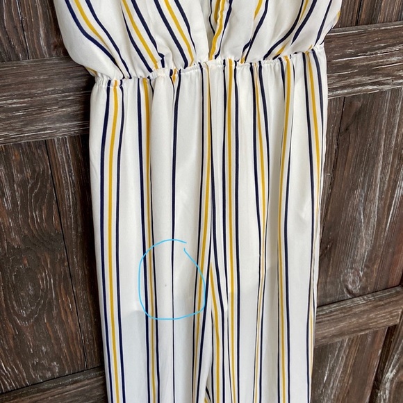 Striped Romper - Picture 6 of 6